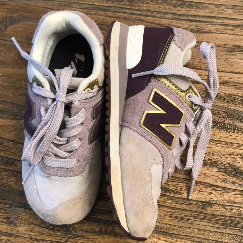 Girl’s New Balance Sneakers